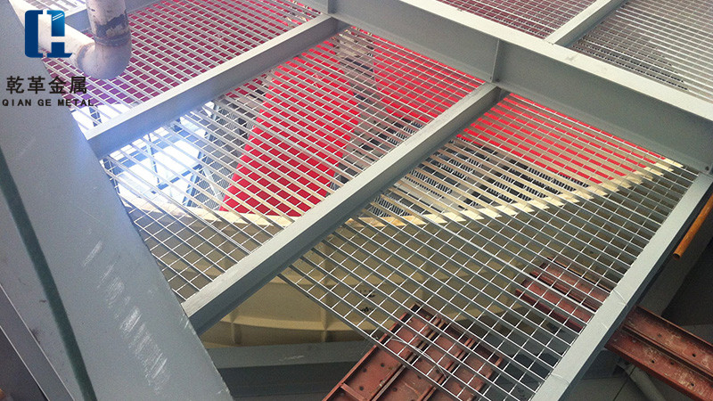 鋼格闆吊頂案例